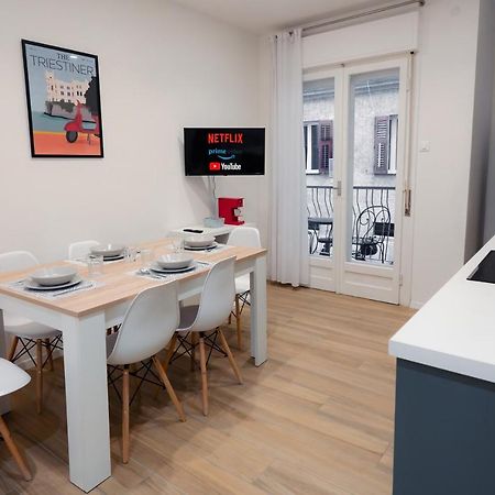 Apartament Centro Storico Moderno Trilocale Con Balcone Triest Zewnętrze zdjęcie