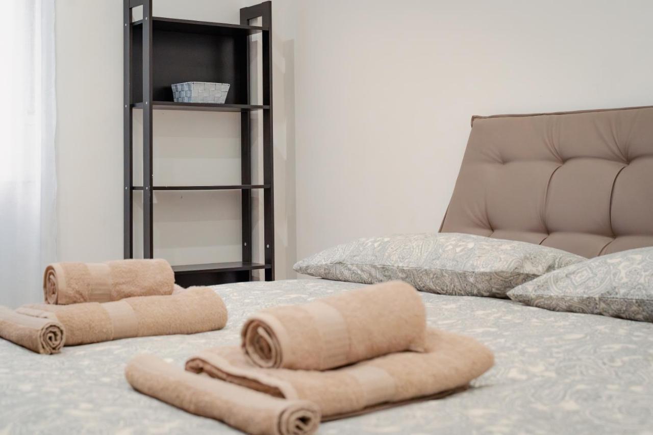 Apartament Centro Storico Moderno Trilocale Con Balcone Triest Zewnętrze zdjęcie