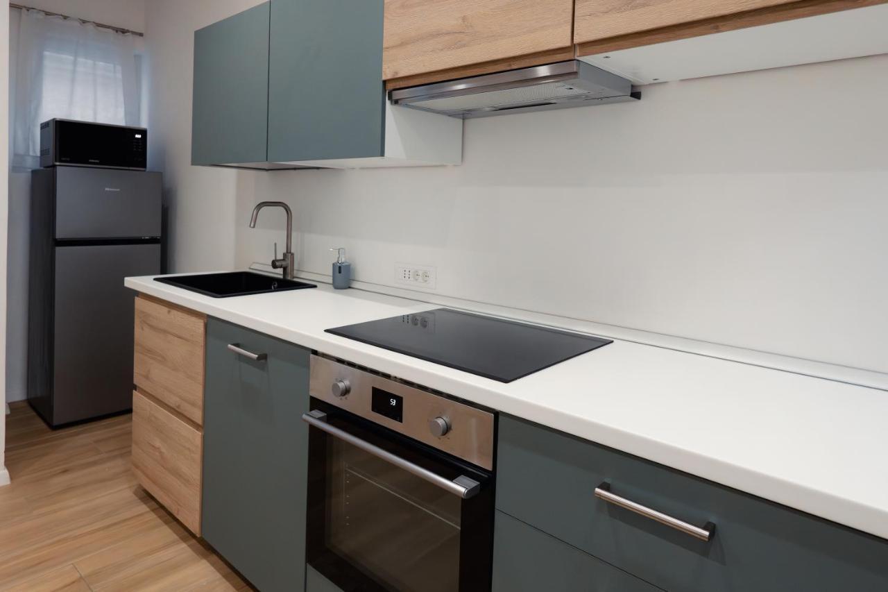 Apartament Centro Storico Moderno Trilocale Con Balcone Triest Zewnętrze zdjęcie